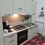 Διαμέρισμα Garibaldi House *