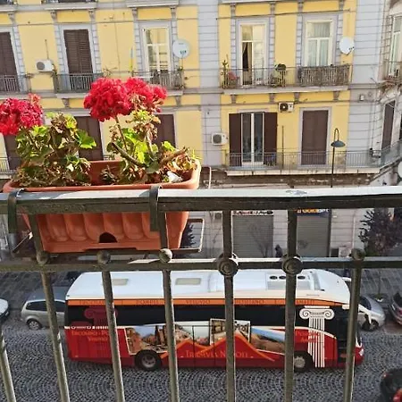 Garibaldi House Апартаменты