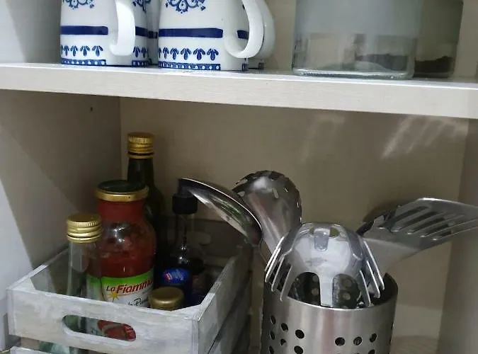 Garibaldi House Apartment